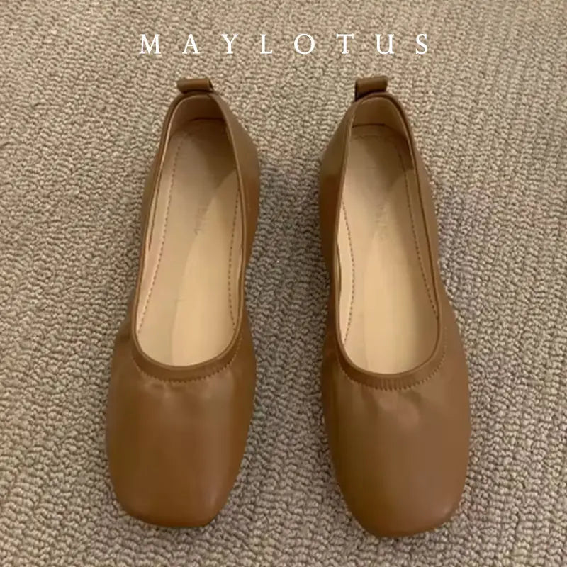 2026 Women Shoes Brand Designer  Ballet Flats Woman Round Toe Japanned Leather Flats Vintage Narrow Band Loafers