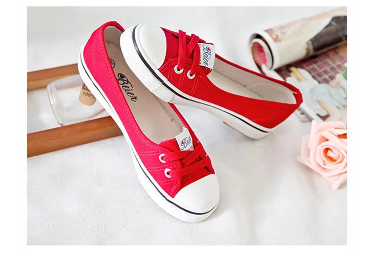 2023Sneakers Shoes for Women Zapatillas Mujer Solid Sapatilha Feminina Zapatilla Tenis Feminino Lace-up White Chaussures Plates