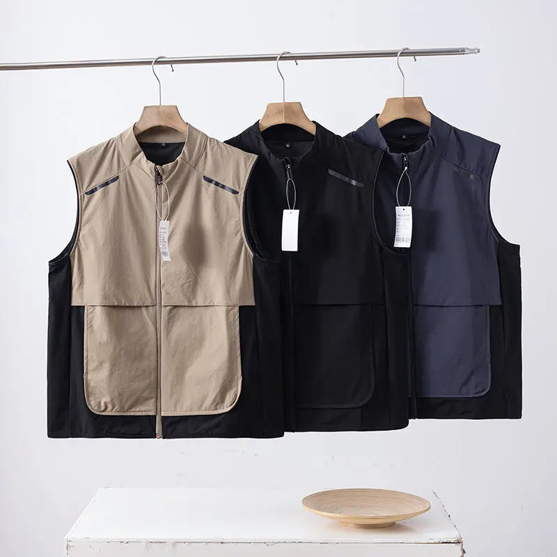 Vest, Rock Climbing, Hiking, Camping, Fishing, Outdoor Mountaineering, Traveling, Outing, Driving, Sports, Teenagers, Trend.Vest
