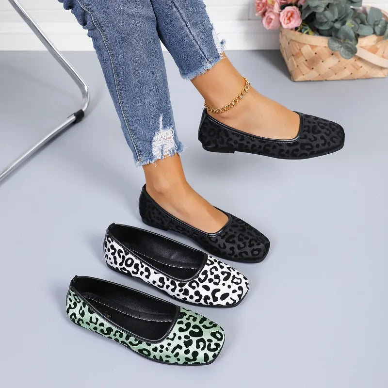 2026 Women Flats Spring Autumn New Fashion Square Toe Shoes Casual Breathable Loafers Female Comfortable Soft Soled Sneakers