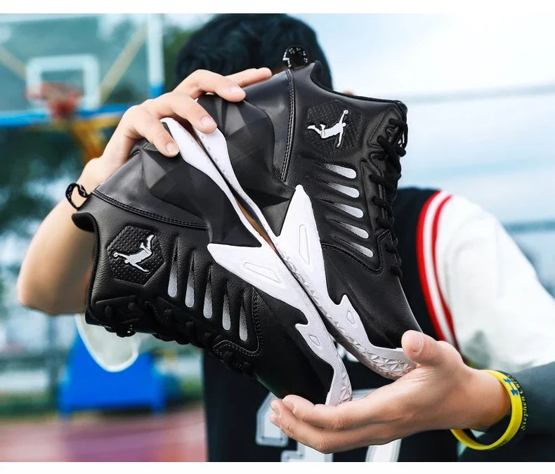 Basket Basketball Cuir Léger Waterproof
