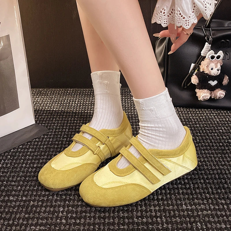 Women's Sneakers Flats Running Sport Shoes Designer Spring Casual Shoes 2025 Fashion New Trend Walking Comfort Femme Chaussures