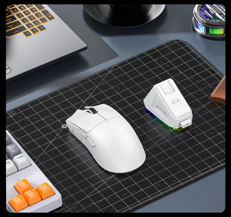 Souris Gaming Attack Shark X11 - Station de Charge RGB