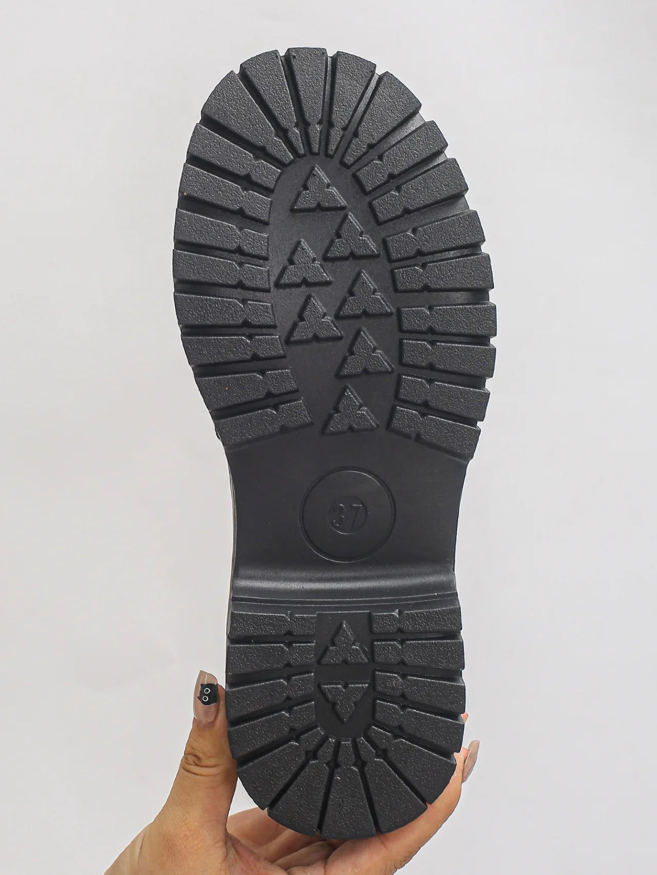 2025 Female Shoes Women Fashion Janes Round Toe Flats Loafers Oxfords Platform Casual Metal Chain Buckle Ladies Heels Black