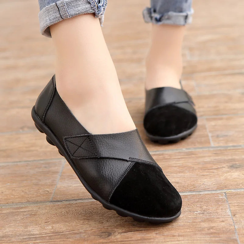 2024 Woman's Flats Shoes Woman Soft Genuine Leather Big Size 35-44 Mocassin Boat Shoes for Women Hook Loop Mocasines De Mujer