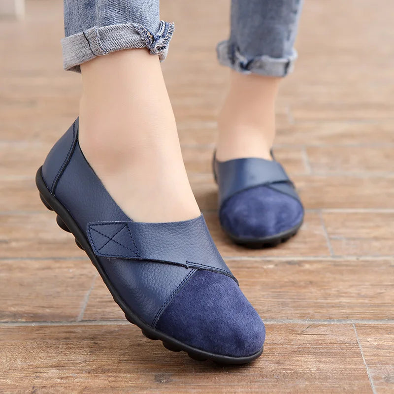 2024 Woman's Flats Shoes Woman Soft Genuine Leather Big Size 35-44 Mocassin Boat Shoes for Women Hook Loop Mocasines De Mujer