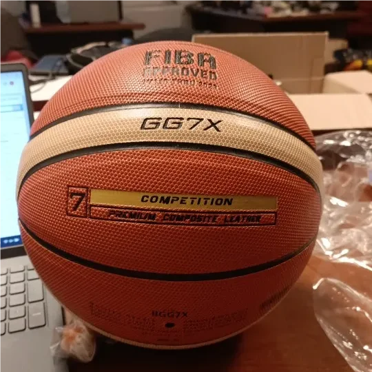 Ballon de Basket "Classic Orange" - Grip Officiel GG7X