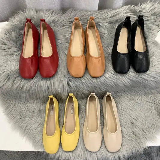 2026 Women Shoes Brand Designer  Ballet Flats Woman Round Toe Japanned Leather Flats Vintage Narrow Band Loafers