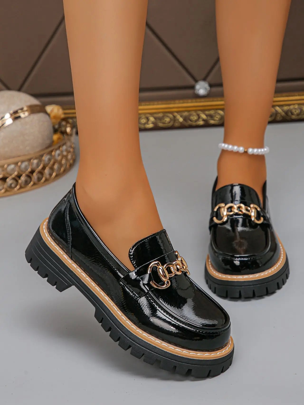 2025 Female Shoes Women Fashion Janes Round Toe Flats Loafers Oxfords Platform Casual Metal Chain Buckle Ladies Heels Black
