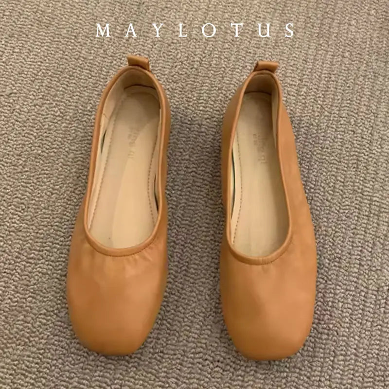 2026 Women Shoes Brand Designer  Ballet Flats Woman Round Toe Japanned Leather Flats Vintage Narrow Band Loafers