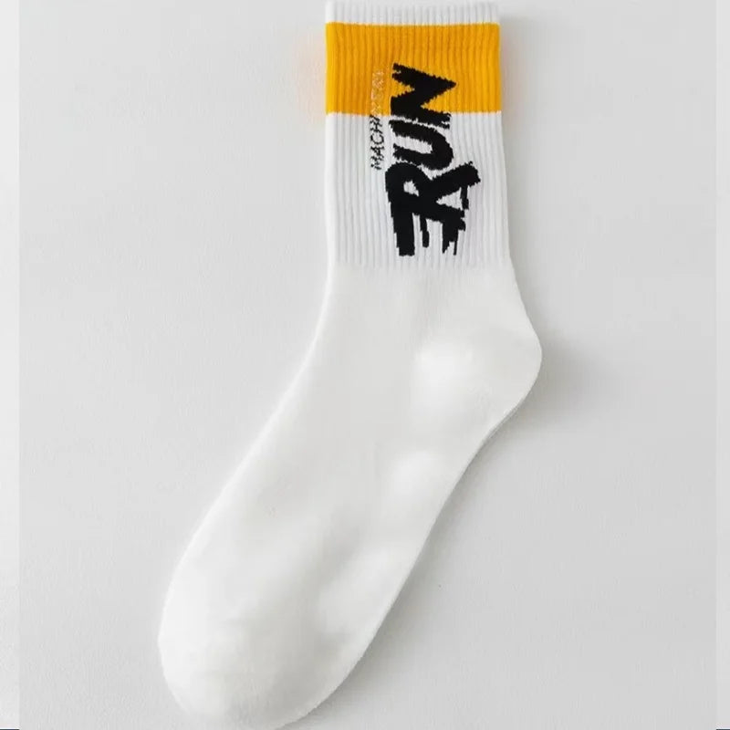 Sport Socks Breathable Sweat-absorbing Running Basketball Socks Quick Dry Outdoor Sport Trend Mid Calf Cycling Socks
