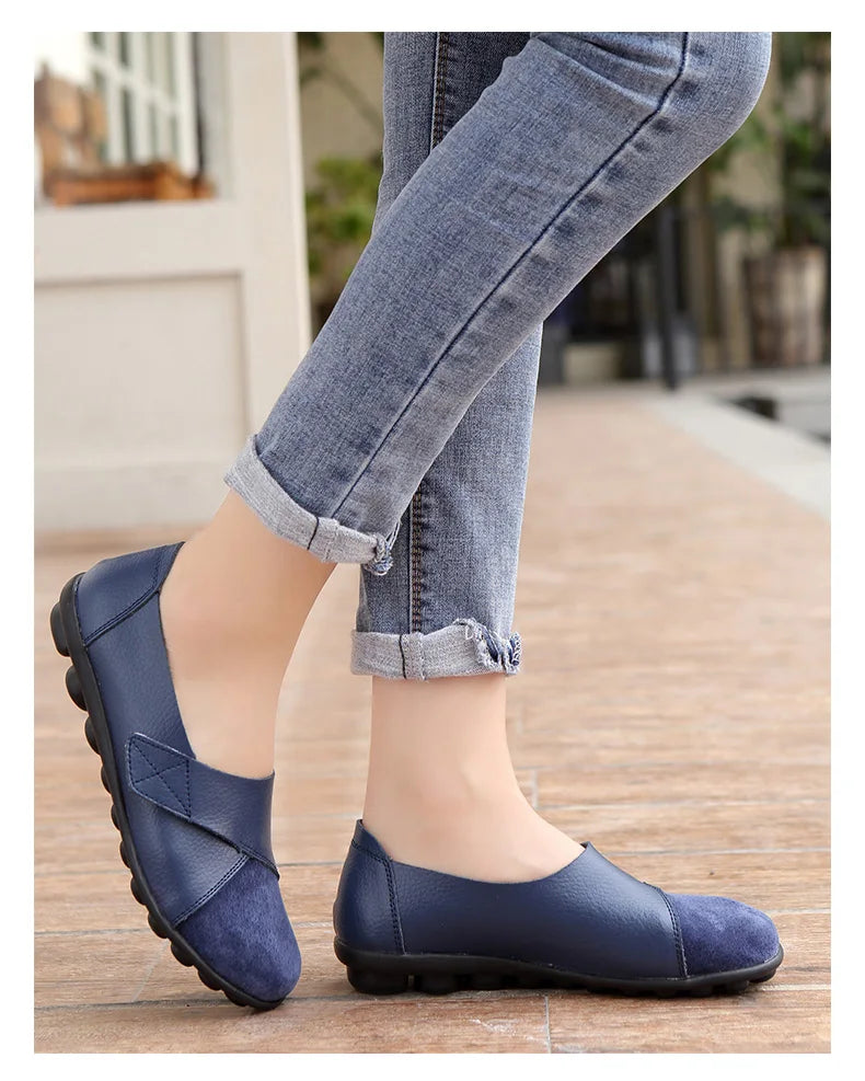 2024 Woman's Flats Shoes Woman Soft Genuine Leather Big Size 35-44 Mocassin Boat Shoes for Women Hook Loop Mocasines De Mujer